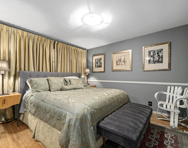 8670 Allenwood Road - Photo Thumbnail 23