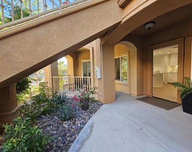 45245 Seeley Drive - Photo Thumbnail 3