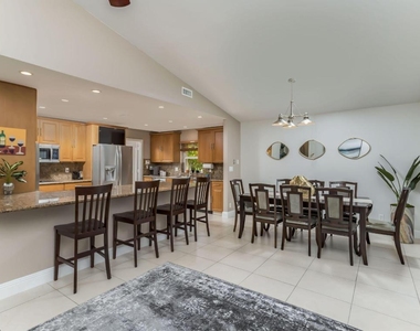7572 Silver Woods Court - Photo Thumbnail 6