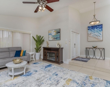 7572 Silver Woods Court - Photo Thumbnail 2