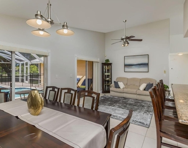 7572 Silver Woods Court - Photo Thumbnail 7