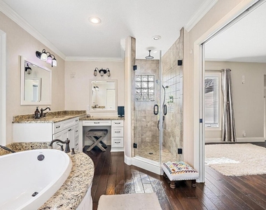 542 N Cypress Drive - Photo Thumbnail 17