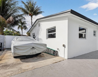 4540 Sw 28th Terrace - Photo Thumbnail 42