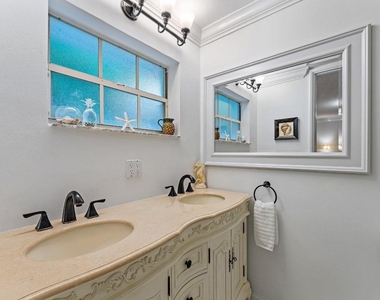 460 Sunrise Way - Photo Thumbnail 39