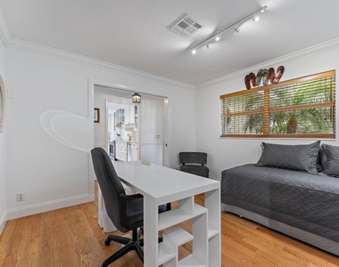 460 Sunrise Way - Photo Thumbnail 15
