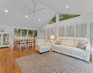 460 Sunrise Way - Photo Thumbnail 33