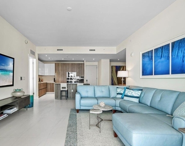 3100 N Ocean Drive - Photo Thumbnail 3