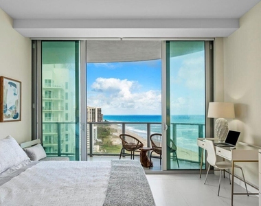 3100 N Ocean Drive - Photo Thumbnail 15
