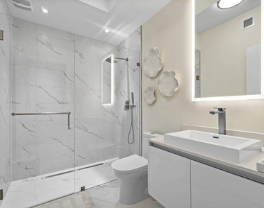 3100 N Ocean Drive - Photo Thumbnail 23