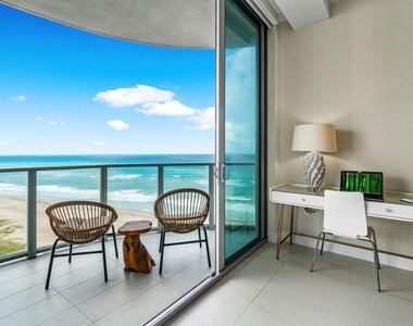 3100 N Ocean Drive - Photo Thumbnail 12