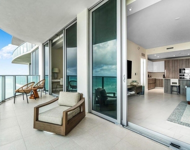 3100 N Ocean Drive - Photo Thumbnail 28