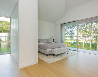 47l S Ferry Road - Photo Thumbnail 22