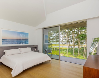 47l S Ferry Road - Photo Thumbnail 18