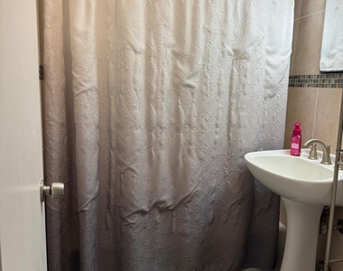 510 Dubois Ave - Photo Thumbnail 5