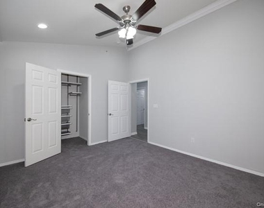 46 Village Green Drive - Photo Thumbnail 8