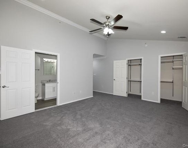 46 Village Green Drive - Photo Thumbnail 5