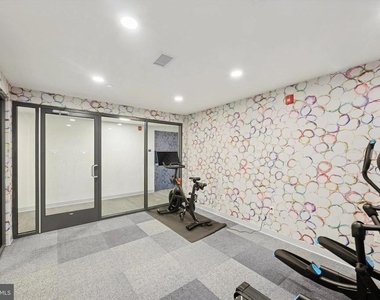 4240 Chestnut Street - Photo Thumbnail 11