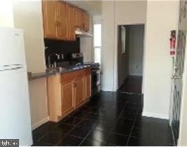 1843 S 4th Street - Photo Thumbnail 3