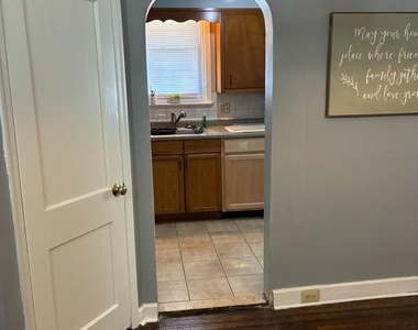5943 Elsinore Street - Photo Thumbnail 4