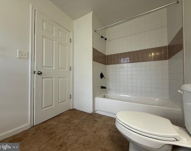 4300 Liberty Heights - Photo Thumbnail 10