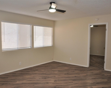804 Osage Dr - Photo Thumbnail 7