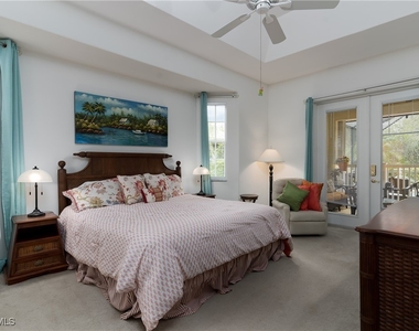 28452 Del Lago Way - Photo Thumbnail 9