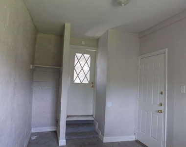 7410 Dallas Street - Photo Thumbnail 4