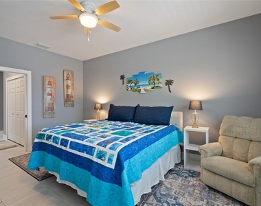 825 Se 5th Place - Photo Thumbnail 8