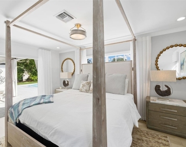 2728 Crayton Road - Photo Thumbnail 19