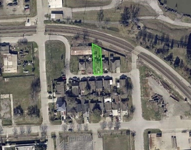 8213 E Erath Street - Photo Thumbnail 12