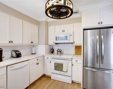 749 105th Avenue N - Photo Thumbnail 9
