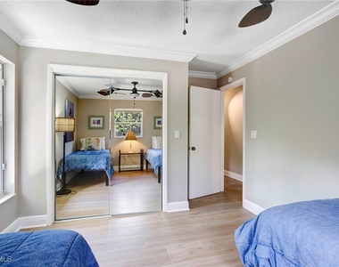 749 105th Avenue N - Photo Thumbnail 18