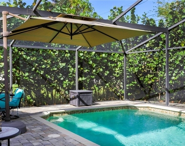 749 105th Avenue N - Photo Thumbnail 24