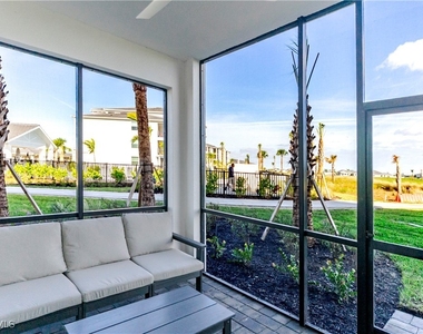 15345 Green Acres Avenue - Photo Thumbnail 19