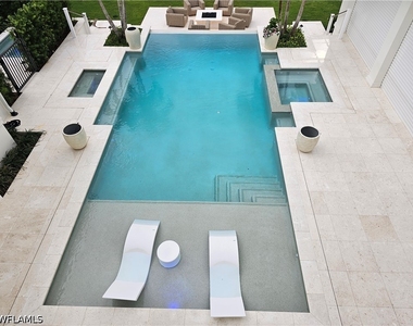 637 Palm Circle W - Photo Thumbnail 40