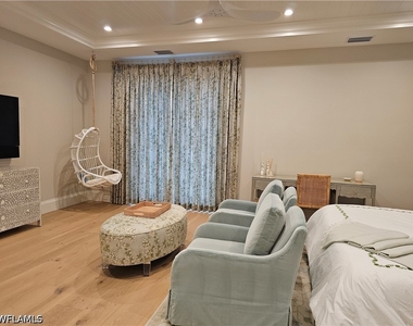 637 Palm Circle W - Photo Thumbnail 24