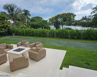 637 Palm Circle W - Photo Thumbnail 48