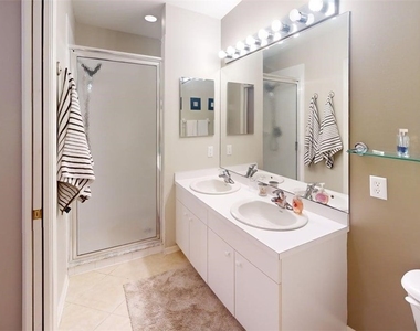 2730 Cypress Trace Circle - Photo Thumbnail 22