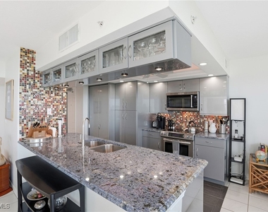 6101 Pelican Bay Boulevard - Photo Thumbnail 17