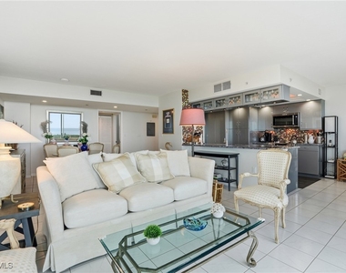 6101 Pelican Bay Boulevard - Photo Thumbnail 14