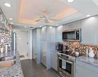 6101 Pelican Bay Boulevard - Photo Thumbnail 18