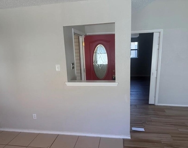 3114 Clear Wing Street - Photo Thumbnail 2