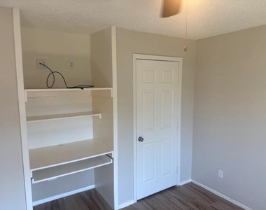 3114 Clear Wing Street - Photo Thumbnail 9