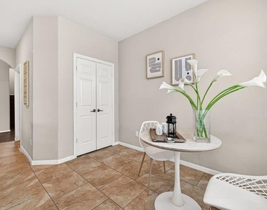 111 S Rocky Point Circle - Photo Thumbnail 18