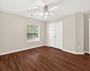 111 S Rocky Point Circle - Photo Thumbnail 28