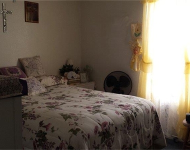 601 E Felt Street - Photo Thumbnail 5