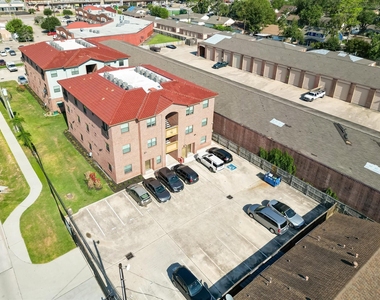 10102 Neuens Road - Photo Thumbnail 1