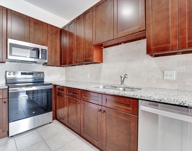 10102 Neuens Road - Photo Thumbnail 7
