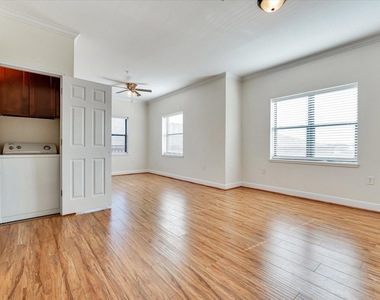 10102 Neuens Road - Photo Thumbnail 4