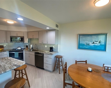 1515 Pinellas Bayway S - Photo Thumbnail 9